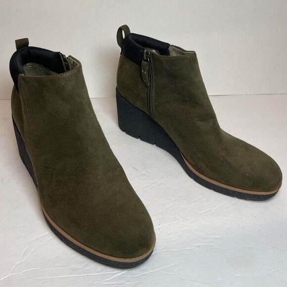 Dr. Scholl's "Berkley" Wedge Ankle Booties in Olive Green - Size 9M - Picture 1 of 8